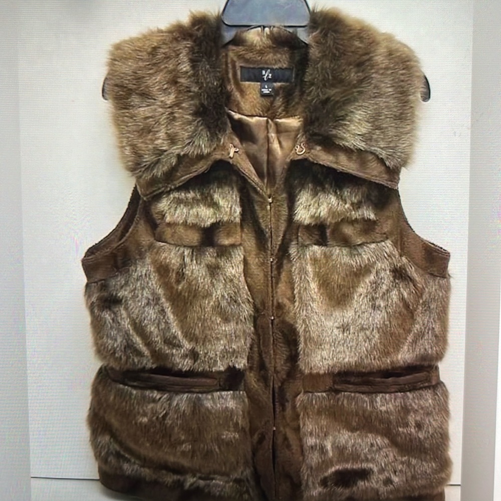 Large RLZ designer faux fur vest